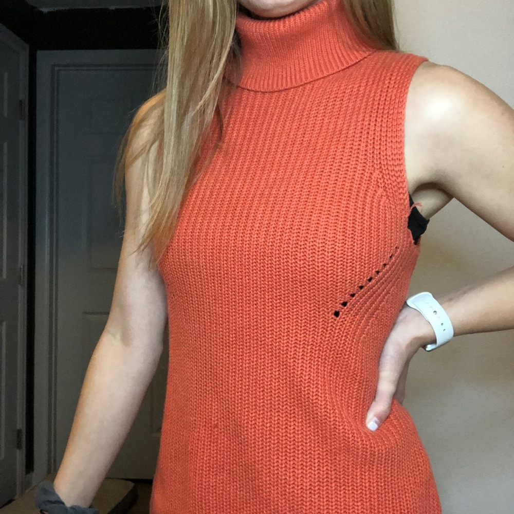 Abercrombie and Fitch Sleeveless turtleneck